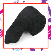 classic-light-black-knitted-tie-4-600x600