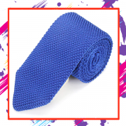 classic-light-blue-knitted-tie-4-600x600